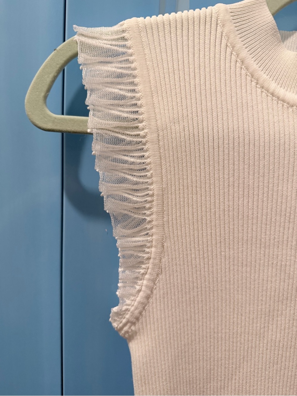 Commense White Fringe Ribbed Knit Top - Picture 5 of 10